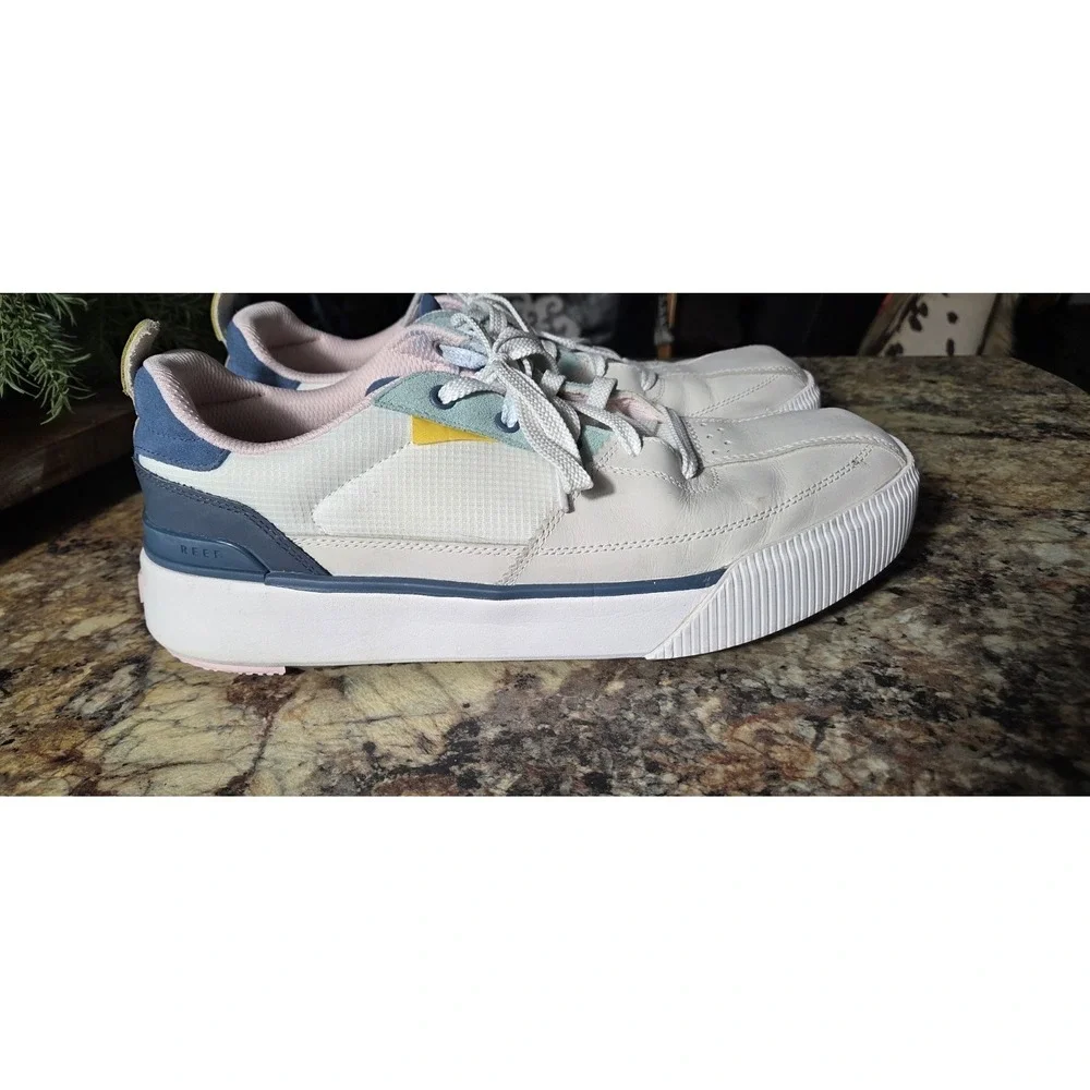 REEF OnShore Pines TurnDog Leather Shoes  Golf Mens 11 , Bottle Opener, Read
